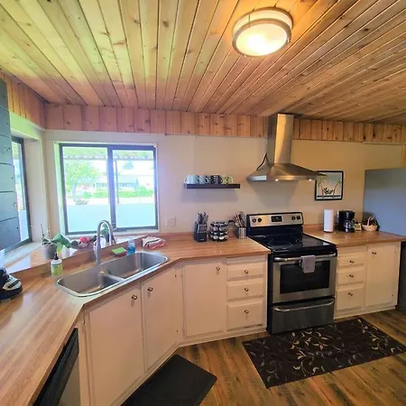 Wood Haven Villa Forks Exterior photo