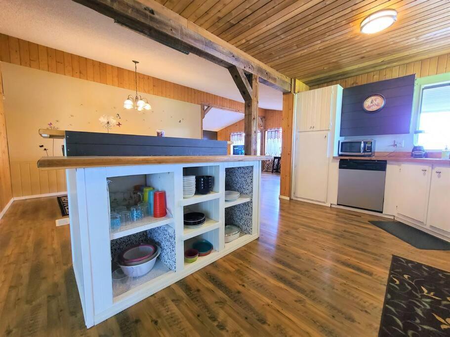 Wood Haven * Forks